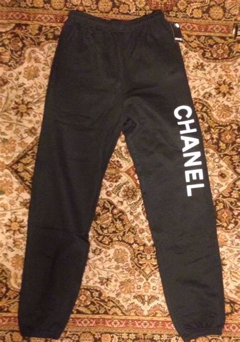 sweat chanel femme|chanel sweatpants.